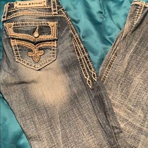 Rock revivals boot cut jeans